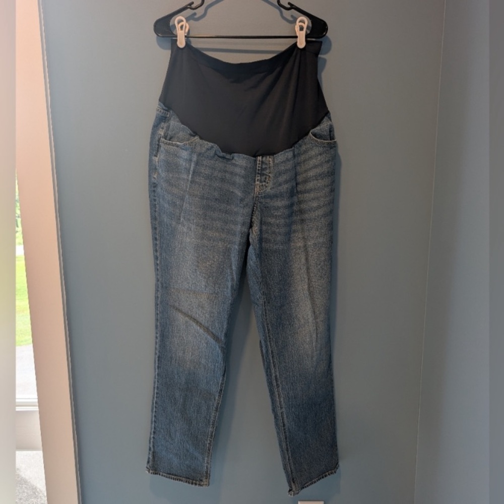 Old Navy Women's Straight Leg Jeans - Blue and Black